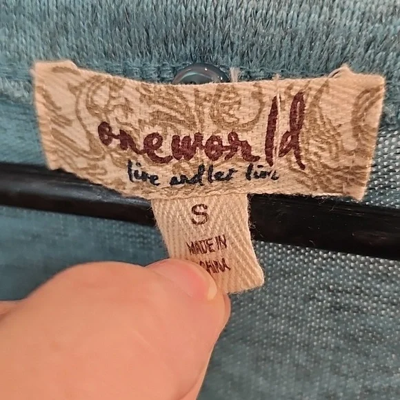 NWOT ONE WORLD Teal Knit Top - Picture 2 of 3